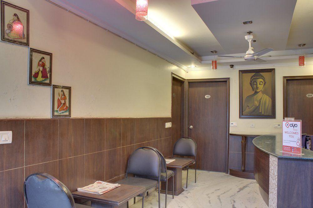 Oyo Rooms, Cyber Park Gurgaon Exteriör bild